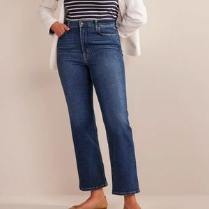 Boden High Rise True Straight Jeans size 31 / 32" in Indigo